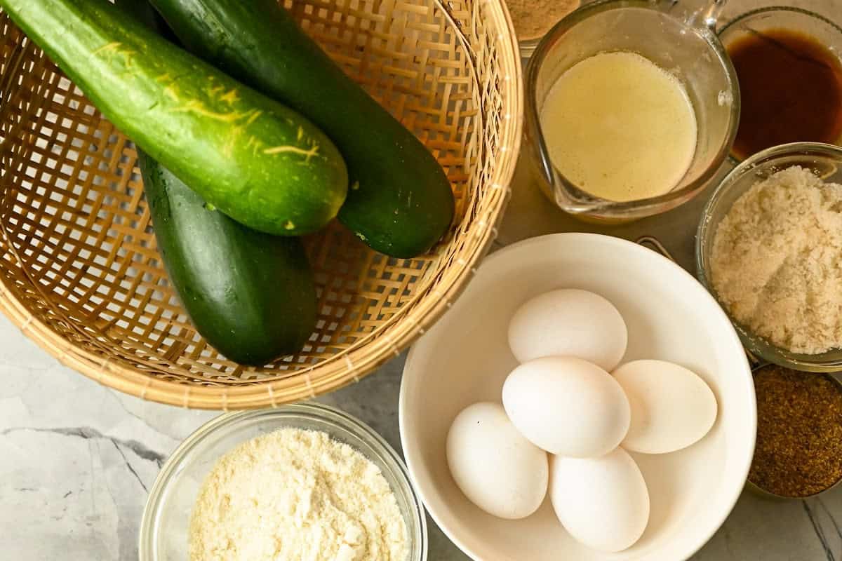keto zucchini muffins ingredients