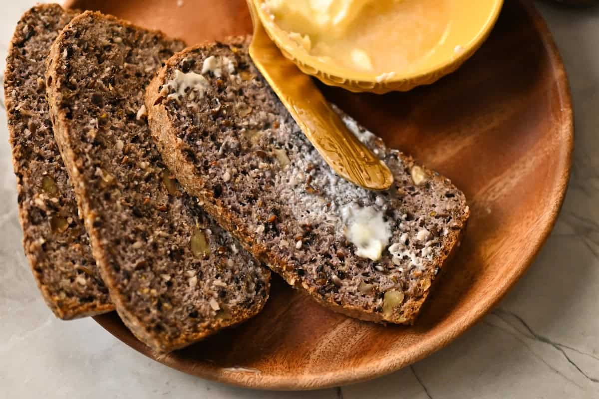 Low Carb High Fiber Breakfast Bread