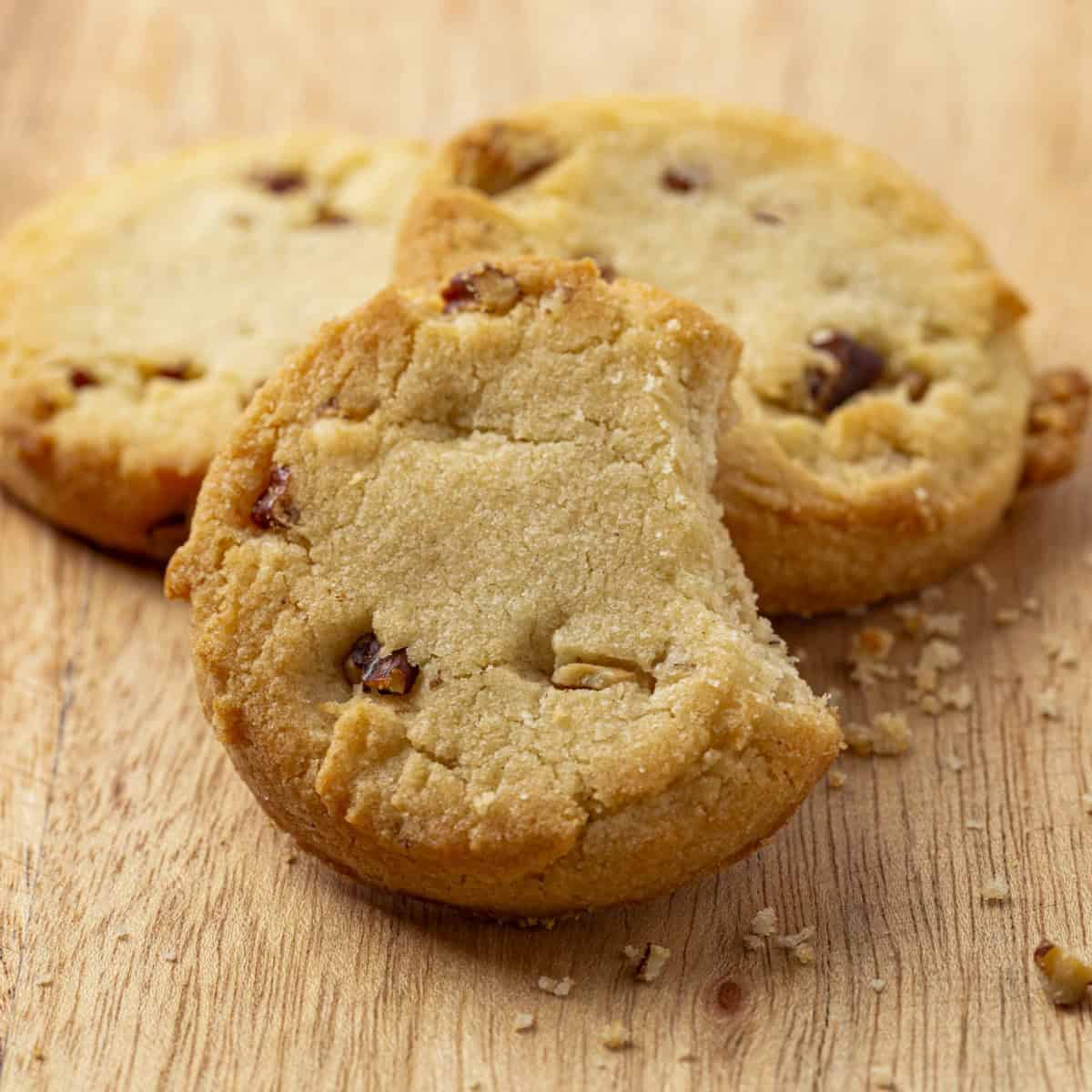 Keto Pecan Sandies